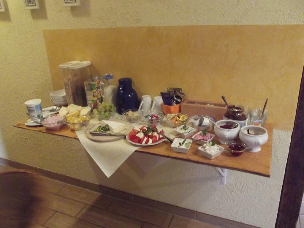 Pension Lindenhof Kachlin Bagian luar foto